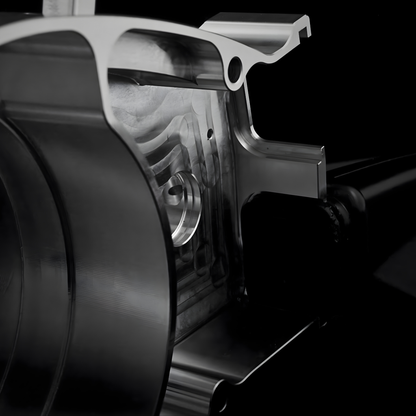 Für M53/M54 Seitendeckel "High Performance" Rechts (17600)